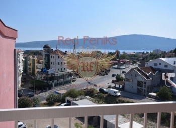 For sale duplex apartment in the center of Bijela
Apartment for sale with a living area of 90 m2 + 2 terraces with a beautiful view of the sea and mountains.