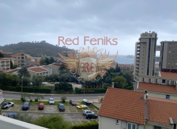 Zu verkaufen Wohnung mit einem Schlafzimmer mit Meerblick in Petrovac.