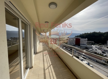 zu verkaufen

Penthouse mit Meerblick in einer ruhigen Stadt in der Nähe von Herceg Novi.