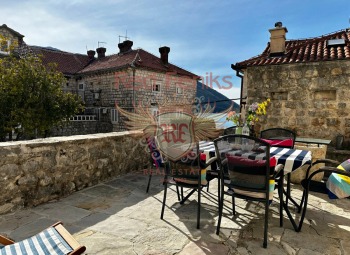 For sale - First line apartment located in Perast, Kotor.