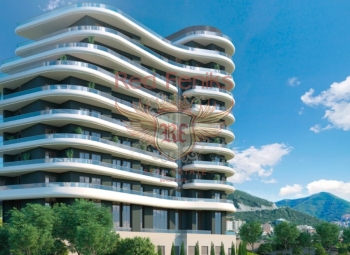 Becici'de panoramik deniz manzaralı satılık lüks kompleks.
