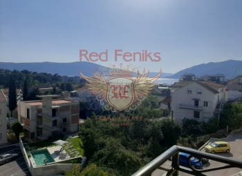 For sale beautiful apartments in the center of Tivat with a sea view.