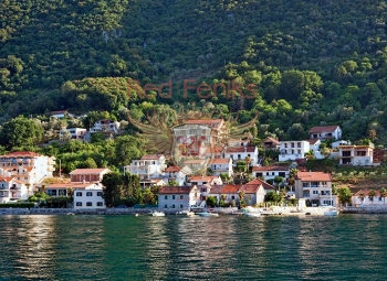 For sale urbanized plot in Prcanj, Kotor.