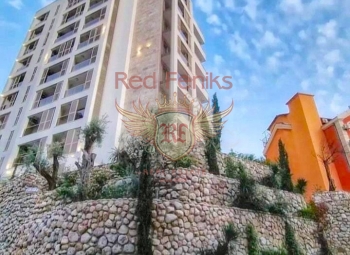 Apartment in Rafailovici with a Big Terrace 
For sale studio apartment in Rafailovici in a new complex.