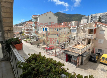 For sale Two bedroom apartment in Budva with a city view
Area of the apartment 79m2 and located on the 3d floor .
