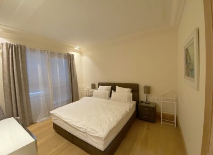 Jednosoban stan u Tivtu, hotel u Crnoj Gori na prodaju, hotelski konceptualni apartman za prodaju u Bigova