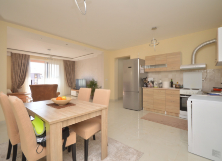 Dwupokojowy apartament na sprzedaż – Tivat, Kava, Czarnogóra nieruchomości, nieruchomości w Czarnogórze, mieszkania w Region Tivat, apartamenty w Region Tivat