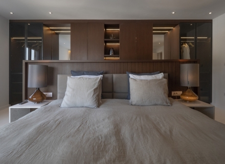 Panoramski luksuzni penthouse sa bazenom u Rafailovićima., kupoviti stan u Becici, prodaja kuće u Region Budva, kupiti stan u Crnoj Gori
