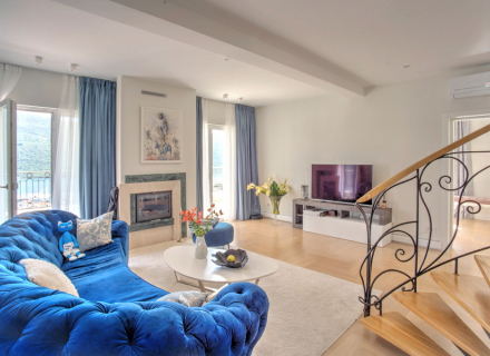 zu verkaufen
Luxuriöses Penthouse im Portofino-Komplex in Kumbor, Herceg Novi.