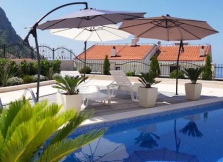 Villa with Panoramic Mountain and Sea Views, Becici satılık müstakil ev, Becici satılık müstakil ev, Region Budva satılık villa