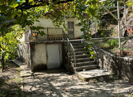 Kuća na Cetenju, Dobrsko Selo, prodaja kuća Crna Gora, kupiti vilu u Central region, vila blizu mora Cetinje