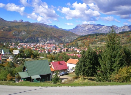 Urbanisiertes Grundstück in Kolashin für den Bau, Montenegro Immobilien, Immobilien in Montenegro