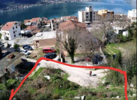 Grundstück mit Meerblick in Dobrota, Kotor!, Montenegro Immobilien, Immobilien in Montenegro