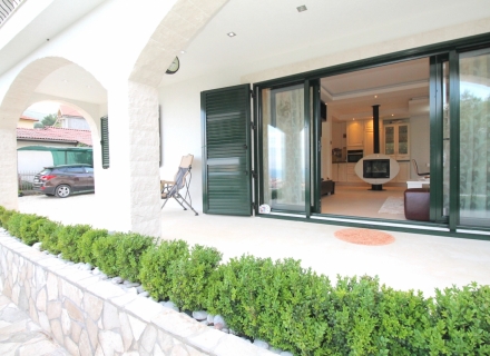 Panorama-Haus mit Meerblick in Budva, Haus in der Nähe des Meeres Montenegro, Haus Kaufen in Region Budva