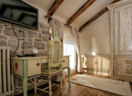 Einzigartige Villa in Rezevici, Skoci Devojka, Montenegro Immobilien, Immobilien in Montenegro
