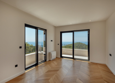 Panoramik Deniz Manzaralı İki Güzel Villa, Karadağ satılık ev, Karadağ satılık müstakil ev, Karadağ Ev Fiyatları