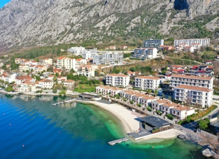 Panoramik Kotor Körfezi manzaralı çatı katı, Karadağ da satılık ev, Montenegro da satılık ev, Karadağ da satılık emlak