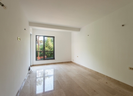Erstaunliche Luxusapartments zum Verkauf mit Blick auf die Bucht und die Altstadt von Kotor, Kotor-Bay Hausverkauf, Dobrota Haus kaufen, Haus in Montenegro kaufen