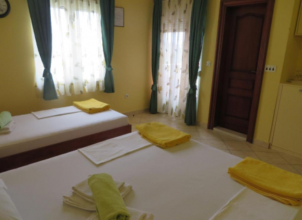 Satılık iş evi, Herceg Novi satılık müstakil ev, Herceg Novi satılık müstakil ev