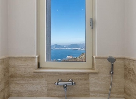 Perfekte Panorama-Villa mit Meerblick in Blizikuce, Haus mit Meerblick zum Verkauf in Montenegro, Haus in Montenegro kaufen