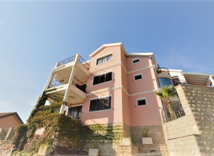 Luxusapartment mit Panoramablick in Baošići, Wohnungen zum Verkauf in Montenegro, Wohnungen in Montenegro Verkauf, Wohnung zum Verkauf in Herceg Novi