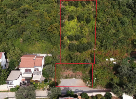 Zabudowana działka w Budvie z panoramicznym widokiem na morze, działka budowlana w Region Budva, Działka na sprzedaż w Budva Czarnogóra