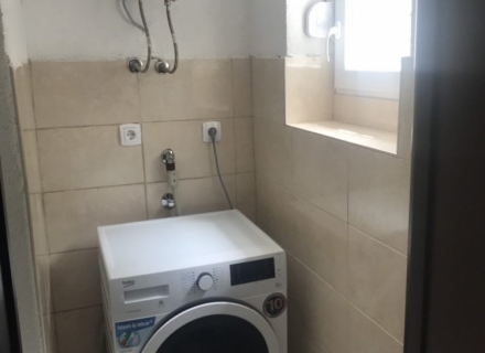 Ilk hattında ev, Kostanjica'da, Karadağ satılık ev, Karadağ satılık müstakil ev, Karadağ Ev Fiyatları