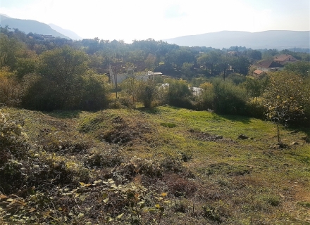 Urbanizovani plac sa pogledom na more u Kavac, prodati zemljište u Crnoj Gori, kupiti plac u Crnoj Gori, prodati plac u Crnoj Gori