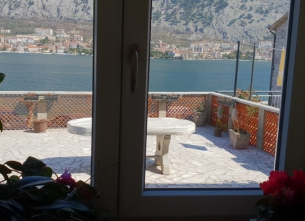 Trospratna kuca u Muo na prvoj liniji do mora, Dobrota kuća kupiti, kupiti kuću u Crnoj Gori, kuća s pogledom na more u Crnoj Gori