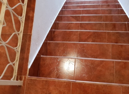 Trospratna kuca u Muo na prvoj liniji do mora, Nekretnine Crna Gora, nekretnine u Crnoj Gori, Kotor-Bay prodaja kuća