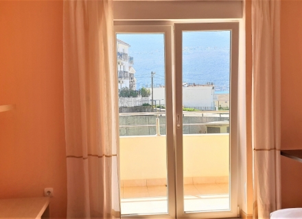 Porto Novi yakınındaki deniz manzaralı iki yatak odalı daire, Karadağ satılık evler, Karadağ da satılık daire, Karadağ da satılık daireler