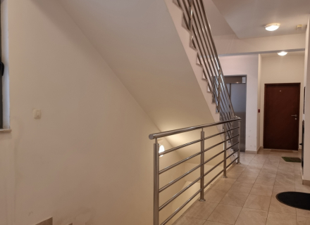 Apartment mit einem Schlafzimmer in Becici, Wohnungen in Montenegro kaufen, Wohnungen zur Miete in Becici kaufen