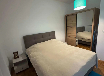 Budva'da iki yatak odalı daire., Budva da ev fiyatları, Budva satılık ev fiyatları, Budva da ev almak
