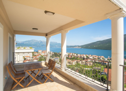 Portofino in Kumbor, Herceg Novi'de lüks daire, Karadağ satılık evler, Karadağ da satılık daire, Karadağ da satılık daireler