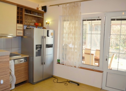 Reihenhaus in ländlicher Anlage, Villa in Region Bar and Ulcinj kaufen, Villa in der Nähe des Meeres Bar
