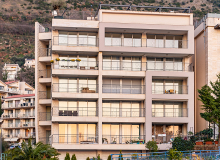 Apartment mit drei Schlafzimmern in Przno mit Panoramablick auf das Meer, Wohnungen in Montenegro, Wohnungen mit hohem Mietpotential in Montenegro kaufen