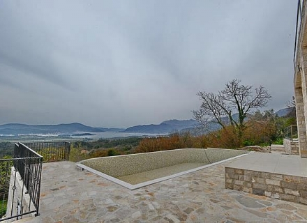 Modernes Haus in Kavac (Tivat), Montenegro Immobilien, Immobilien in Montenegro