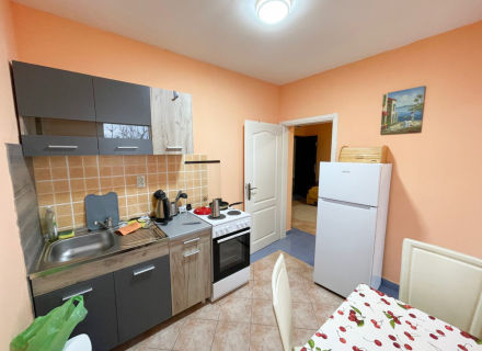 Kawalerka 1+0 w Bijela, Herceg Novi, Czarnogóra nieruchomości, nieruchomości w Czarnogórze, mieszkania w Herceg Novi, apartamenty w Herceg Novi
