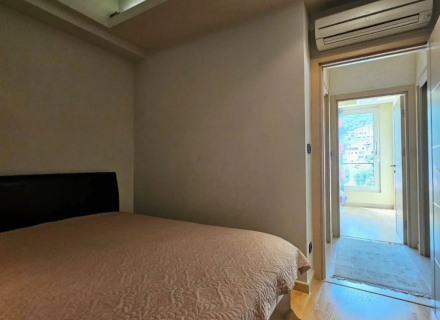 Apartament z trzema sypialniami w Budvie, apartament z widokiem na morze Na sprzedaż w Czarnogórze, kupić mieszkanie w Budva, dom w Region Budva kup