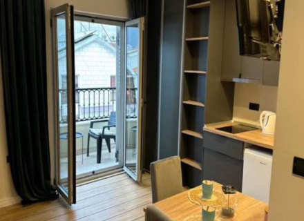 Studio apartman u centru Budve, prodaja stana u Becici, kupovina kuće u Crnoj Gori, kupovina stana na moru u Crnoj Gori