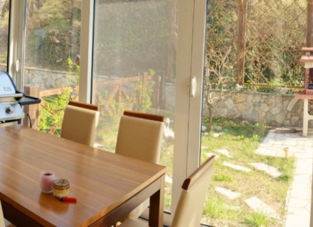Reihenhaus in ländlicher Anlage, Villa in Region Bar and Ulcinj kaufen, Villa in der Nähe des Meeres Bar