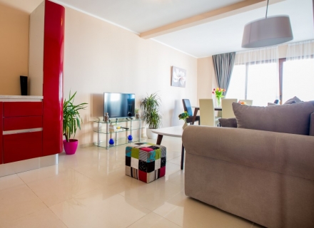Dwa wyjątkowe domy typu townhouse w Krimovice, Nieruchomości Czarnogóra, nieruchomości w Czarnogórze, Region Budva dom sprzedaż
