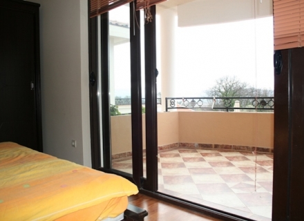 Villa u Kavac, Region Tivat kupiti kuću, Bigova kuća prodaja