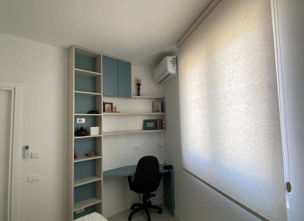 Zwei-Zimmer-Apartment in Tivat mit Meerblick, Verkauf Wohnung in Tivat, Haus in Montenegro kaufen