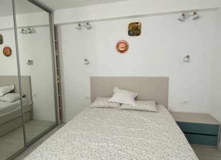 Zwei-Zimmer-Apartment in Tivat mit Meerblick, Wohnung mit Meerblick zum Verkauf in Montenegro, Wohnung in Tivat kaufen, Haus in Region Tivat kaufen