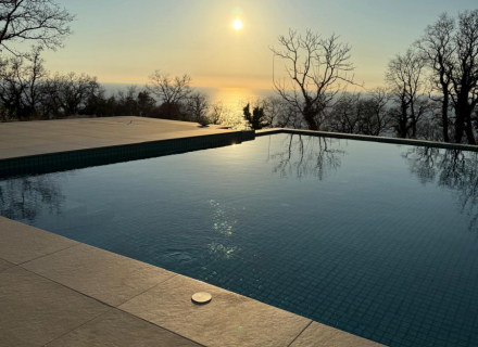 Luxusvillen mit Panoramablick auf das Meer, Tudorovici, Haus in der Nähe des Meeres Montenegro, Haus Kaufen in Region Budva