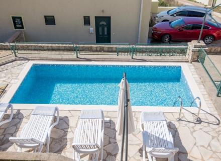 Dwa wyjątkowe domy typu townhouse w Krimovice, Nieruchomości Czarnogóra, nieruchomości w Czarnogórze, Region Budva dom sprzedaż