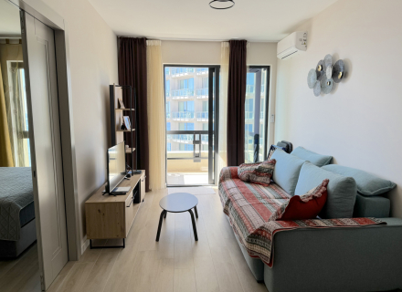 Ein Schlafzimmer in Becici an der Frontlinie, Verkauf Wohnung in Becici, Haus in Montenegro kaufen