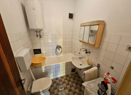 Dom w pierwszej linii brzegowej w Zelenika, Nieruchomości Czarnogóra, nieruchomości w Czarnogórze, Herceg Novi dom sprzedaż