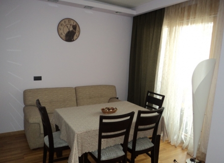 Budva'da iki odalı bir daire, Becici da satılık evler, Becici satılık daire, Becici satılık daireler